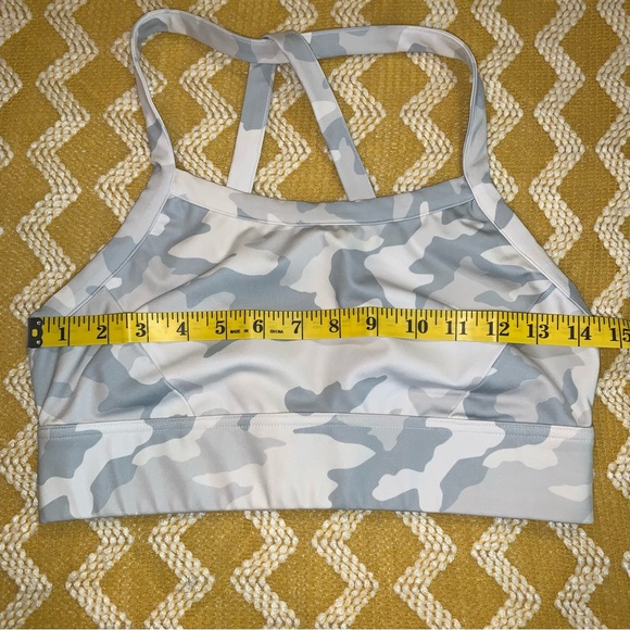 💖 NWOT JustFab Nimbus Cloud White Gray Camo 2 Pc Activewear Set Size L - Picture 6 of 13